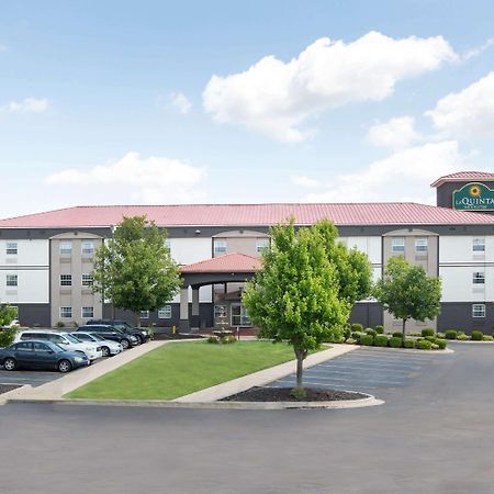 La Quinta By Wyndham Blue Springs Hotel Buitenkant foto