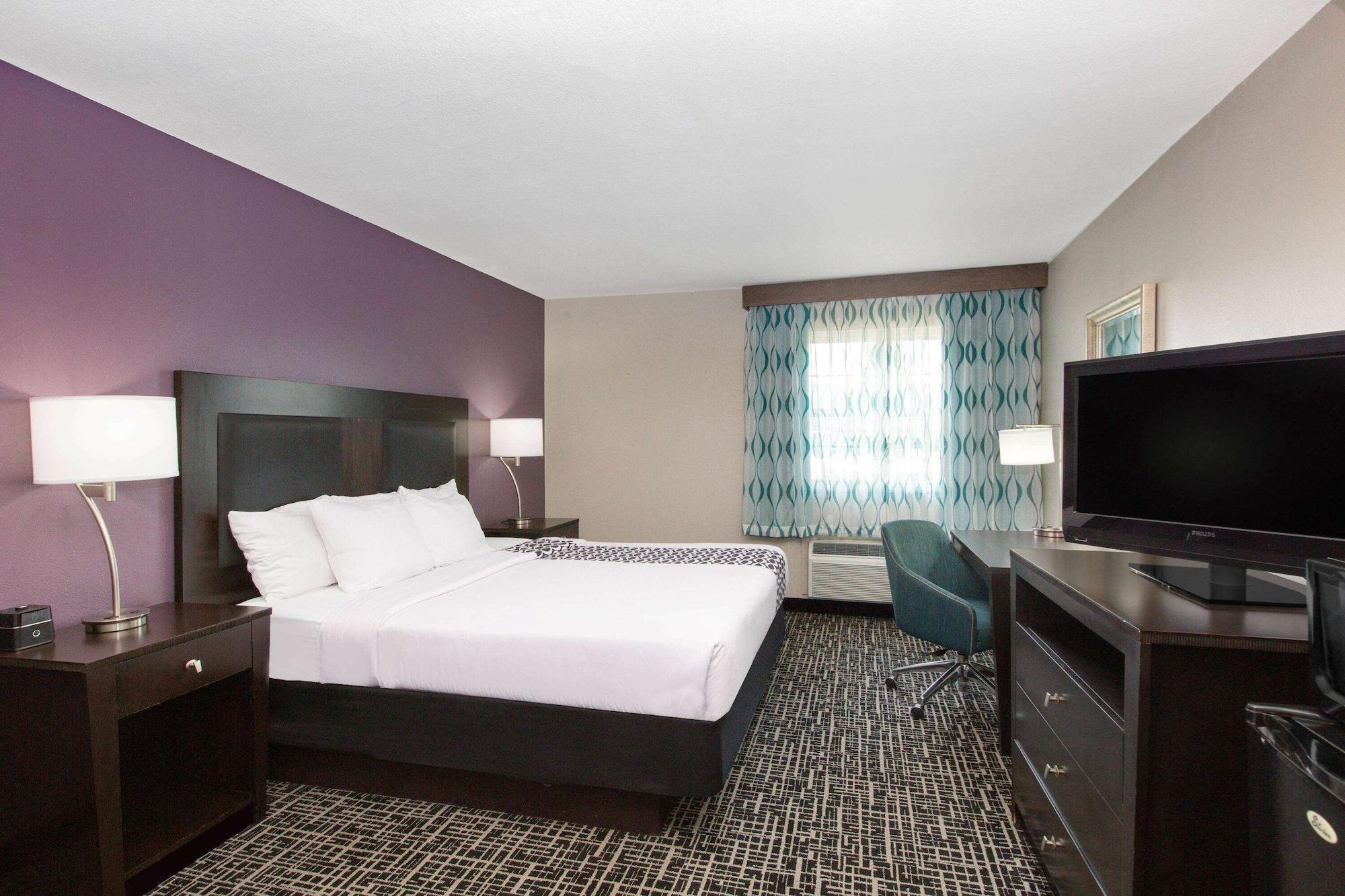 La Quinta By Wyndham Blue Springs Hotel Buitenkant foto